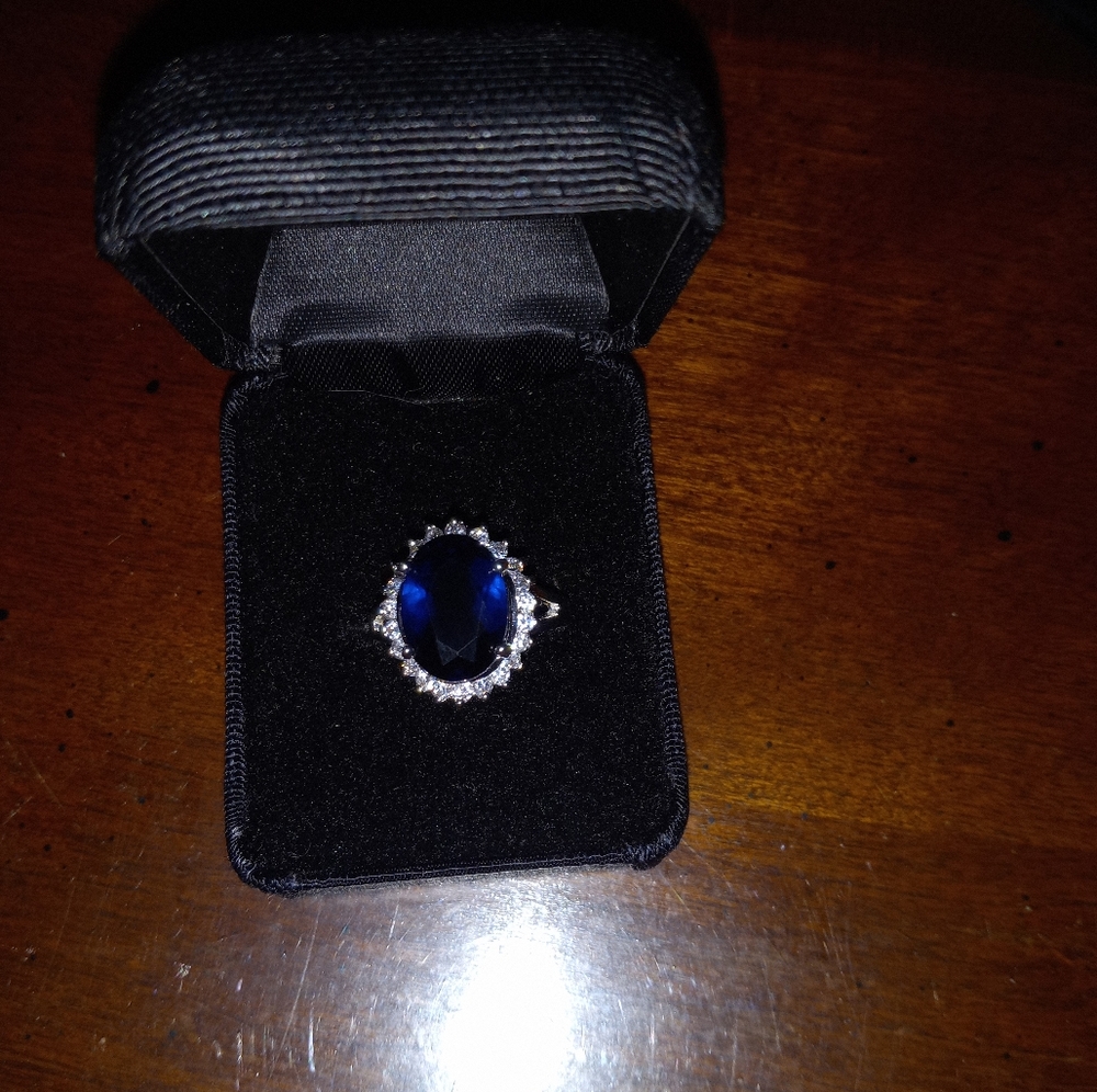 Princess Diana replica ring💍 😍